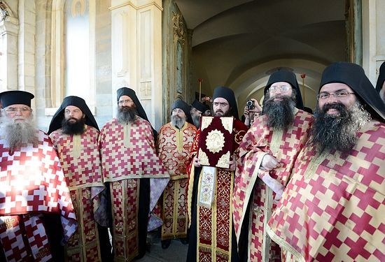Монахи монастыря СимоноПетра